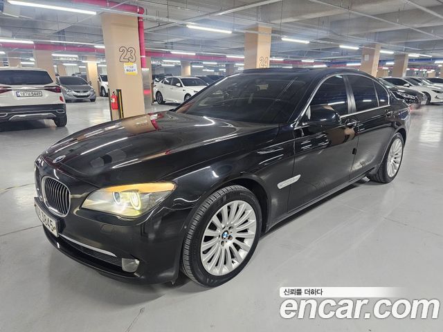 BMW 7-Series 2012