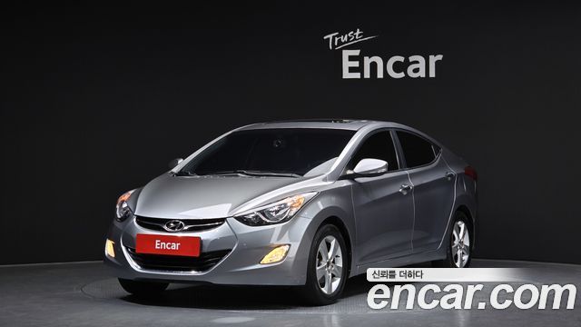 Hyundai AVANTE 2012