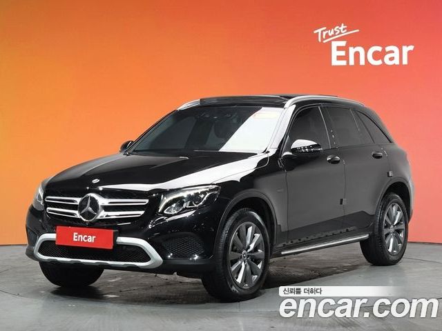 Mercedes-Benz GLC-Class 2018