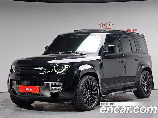 Land Rover Defender 2022