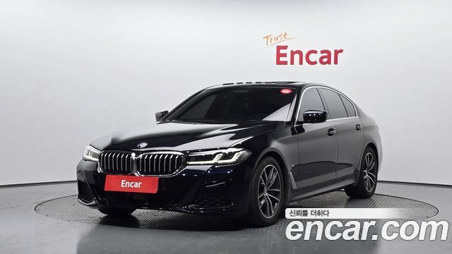 BMW 5-Series 2023