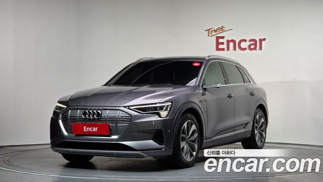 Audi e-tron 2021