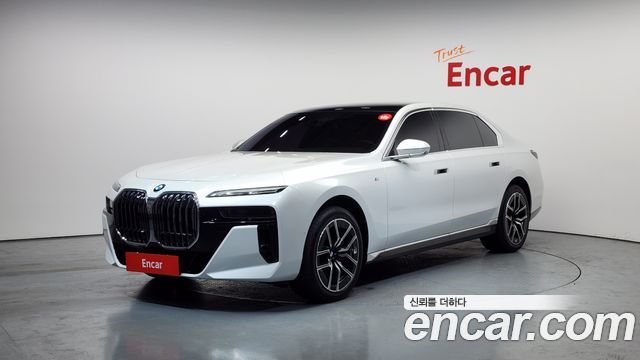BMW 7-Series 2024