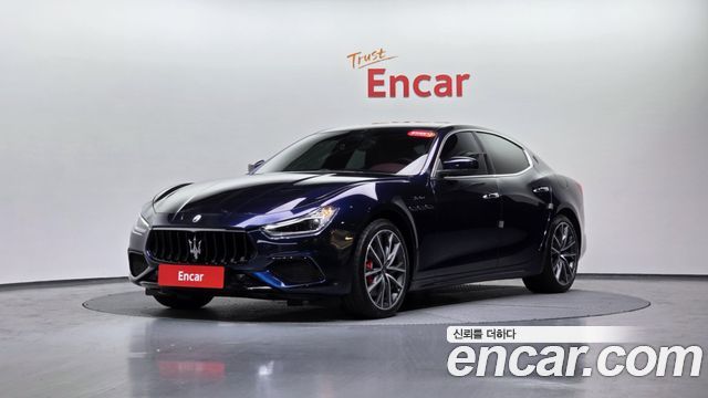 Maserati Ghibli 2022
