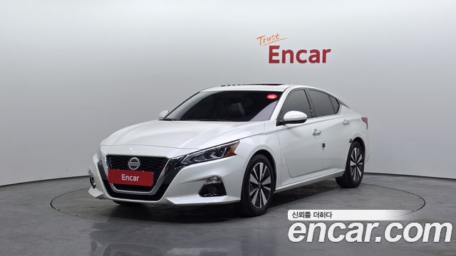 Nissan Altima 2019