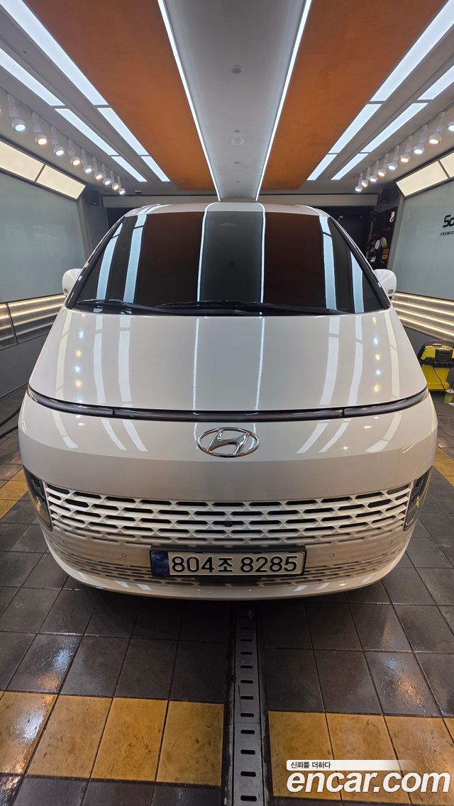 Hyundai Staria 2023