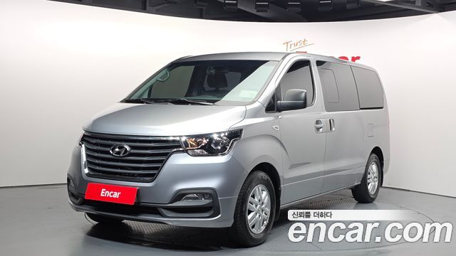 Hyundai Starex 2019