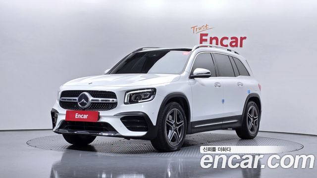 Mercedes-Benz GLB-Class 2021