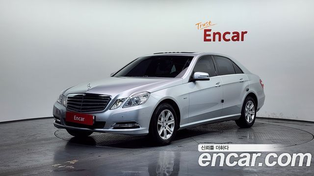 Mercedes-Benz E-Class 2012
