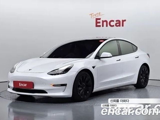 Tesla Model 3 2021