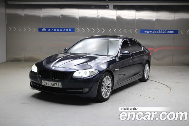 BMW 5-Series 2011