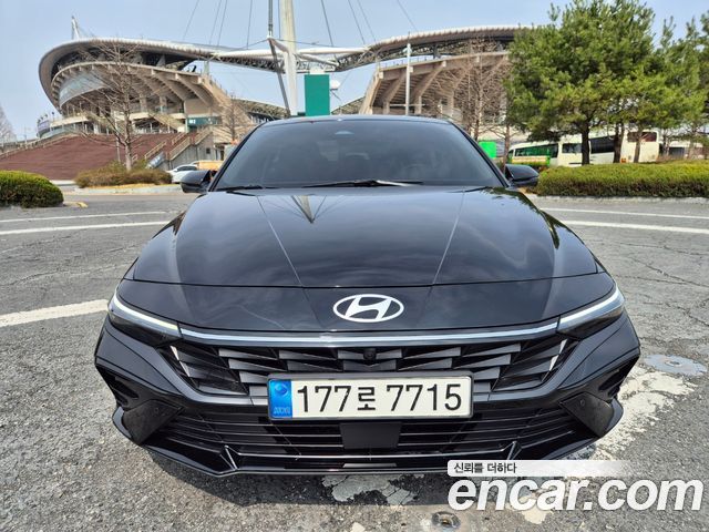 Hyundai AVANTE 2023