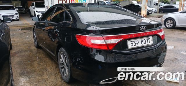 Hyundai Grandeur 2012
