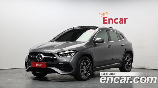 Mercedes-Benz GLA-Class 2020