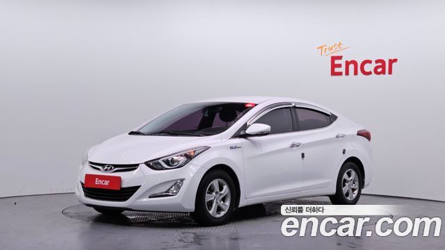 Hyundai AVANTE 2013