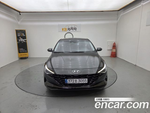 Hyundai AVANTE 2021