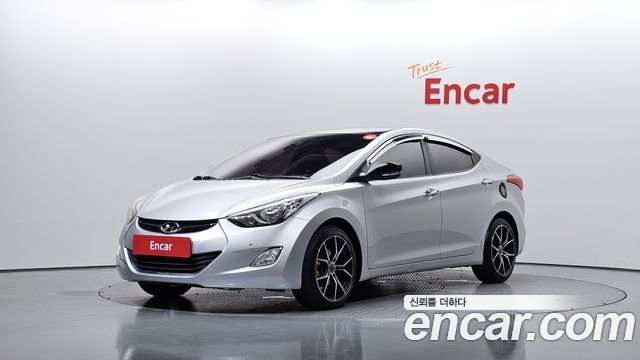 Hyundai AVANTE 2012