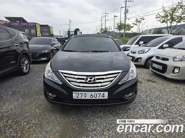 Hyundai Sonata 2010