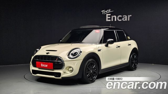 Mini Cooper 2019