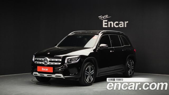 Mercedes-Benz GLB-Class 2021