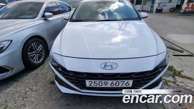 Hyundai AVANTE 2020
