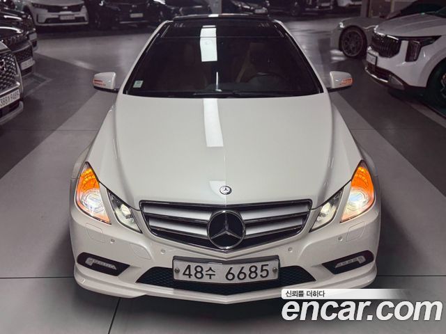Mercedes-Benz E-Class 2010