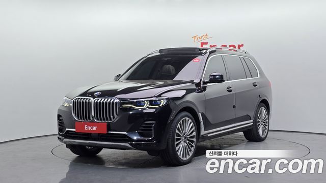 BMW X7 2021