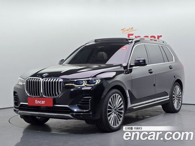 BMW X7 2021