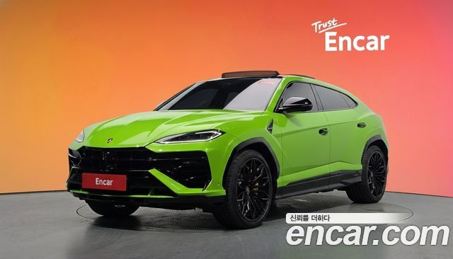 Lamborghini Urus 2025