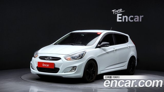 Hyundai Accent 2011