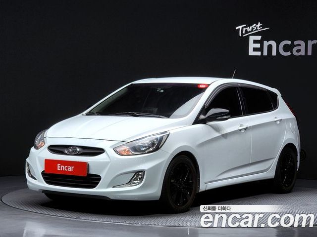 Hyundai Accent 2011