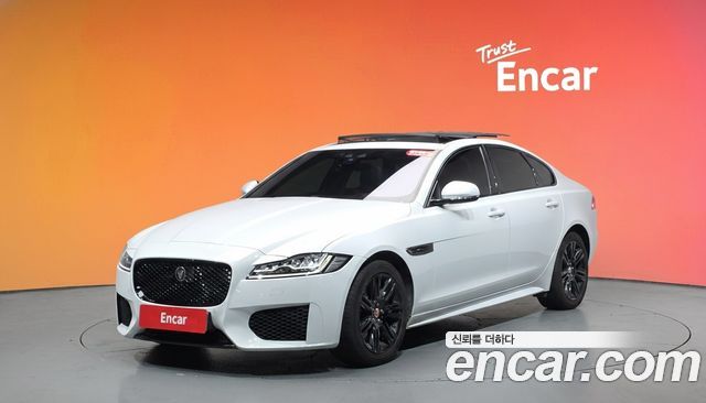 Jaguar XF 2020