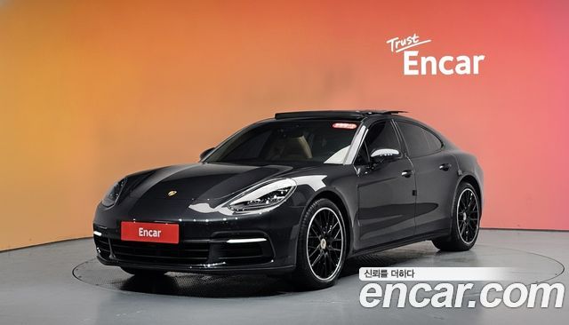 Porsche Panamera 2018