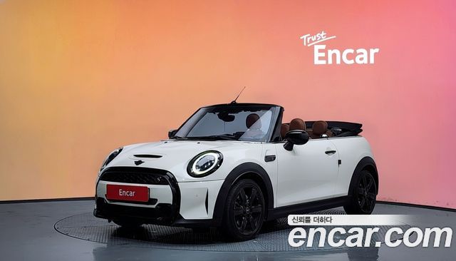 Mini Cooper Convertible 2022