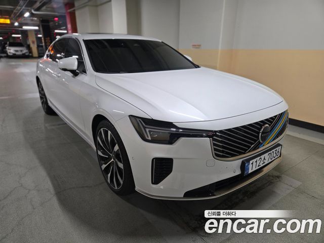 Volvo S90 2026