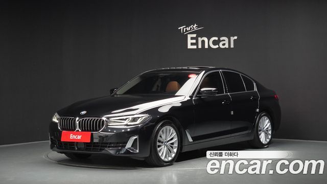 BMW 5-Series 2020