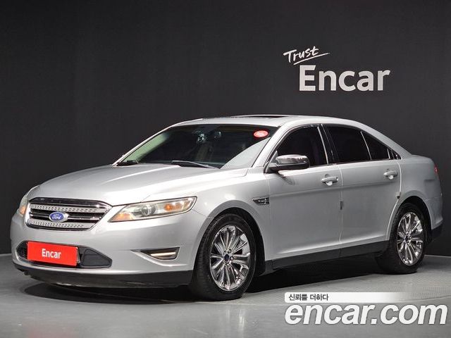 Ford Taurus 2012