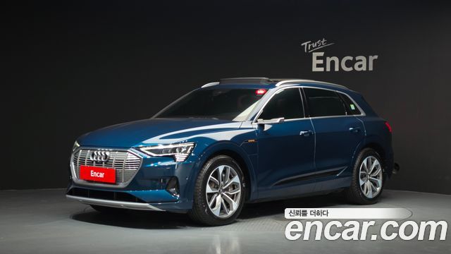 Audi e-tron 2020