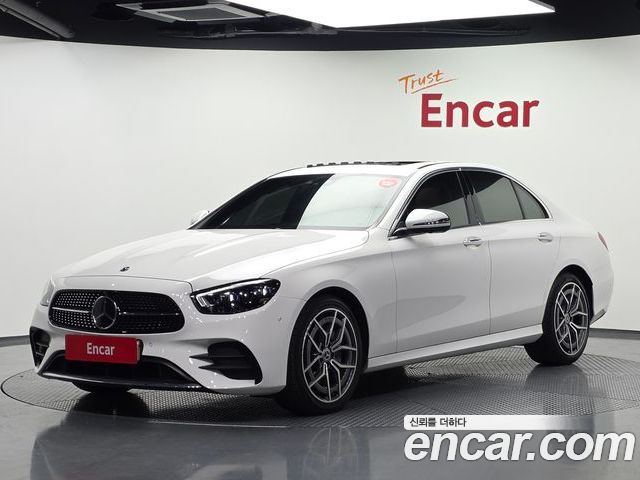 Mercedes-Benz E-Class 2021