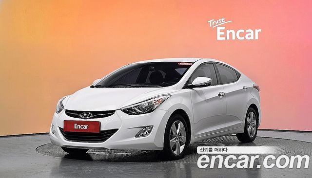 Hyundai AVANTE 2012