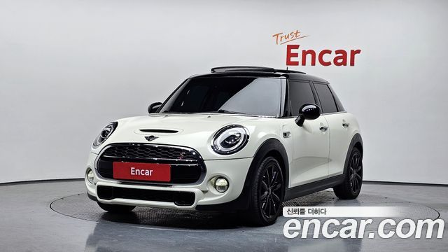 Mini Cooper 2019