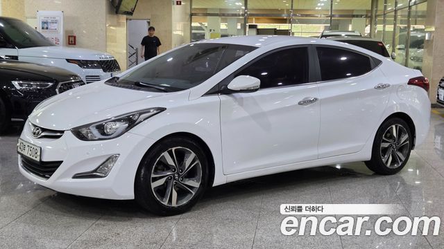 Hyundai AVANTE 2013