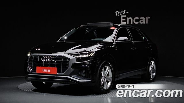 Audi Q8 2020