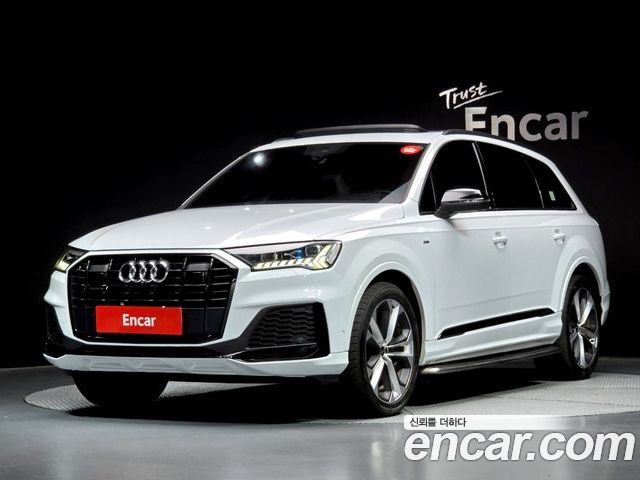 Audi Q7 2023