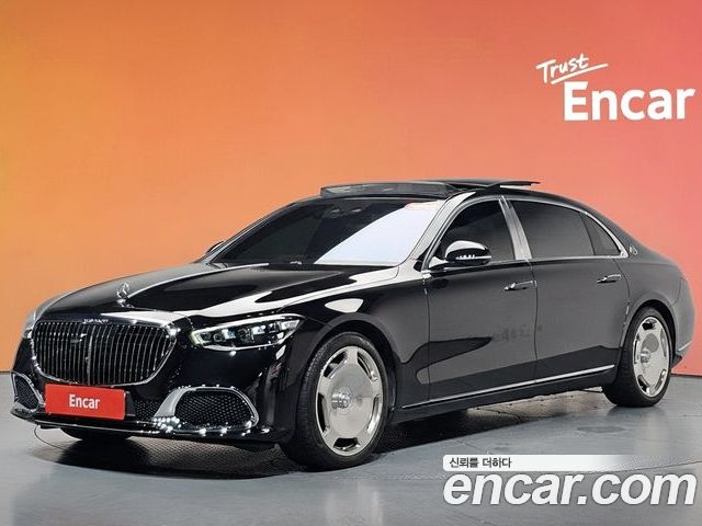 Mercedes-Benz S-Class 2025