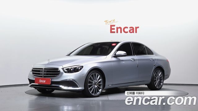 Mercedes-Benz E-Class 2023