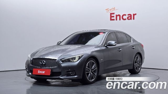 Infiniti Q50 2016
