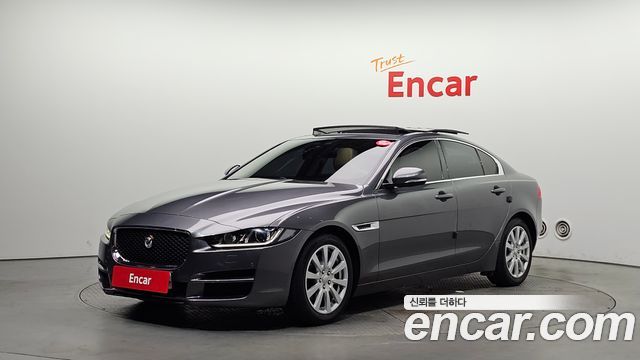 Jaguar XE 2016