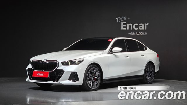 BMW 5-Series 2025