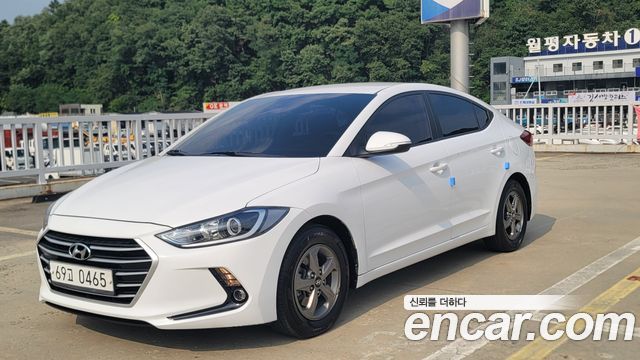 Hyundai AVANTE 2016
